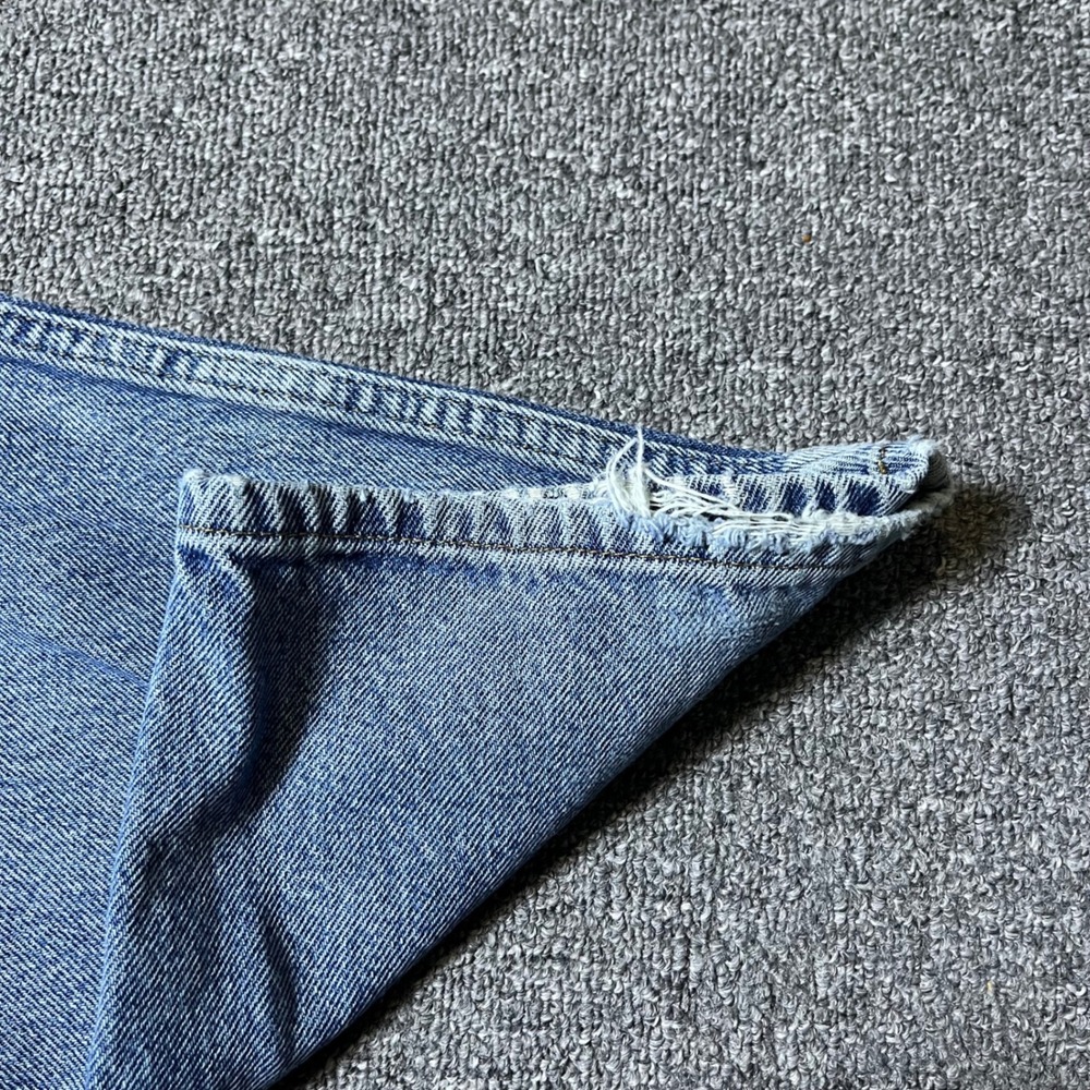 L.L.Bean Classic Fit Jeans 37x29 Light Wash Distressed Straight Leg Denim - Picture 11 of 16